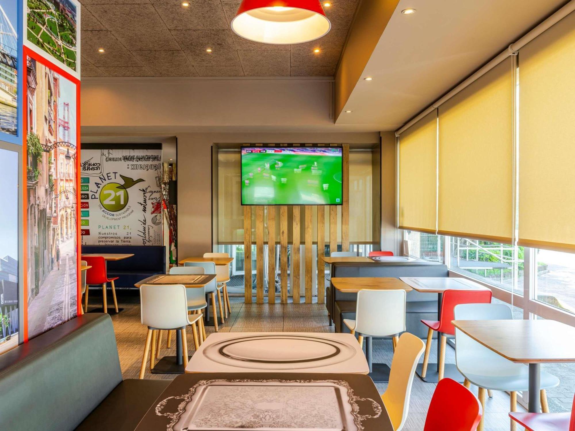 Ibis Bilbao Barakaldo Hotel Exterior foto
